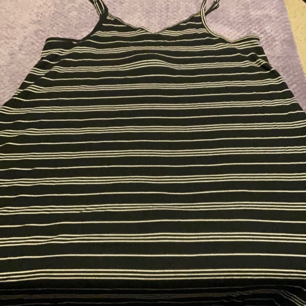 sleeveless dresse